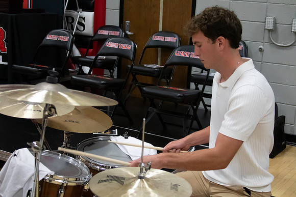 1H0A6082